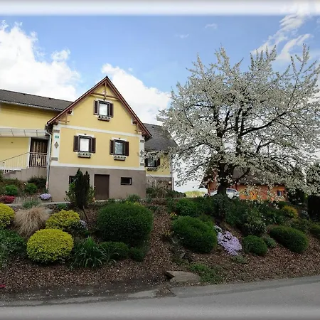 Fruehstueckspension-appartement Liebmann * Schamberg